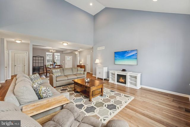 4605 BOGART LN, Middletown, DE 19709