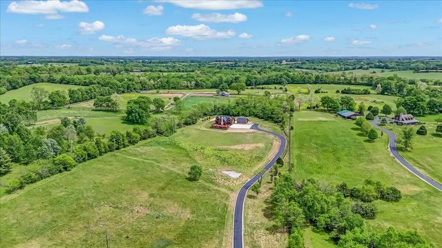 270 Sellers Mill Road, Versailles, KY 40383