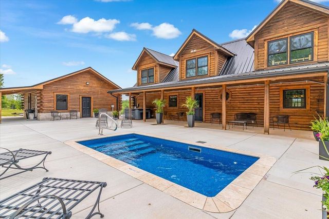 270 Sellers Mill Road, Versailles, KY 40383