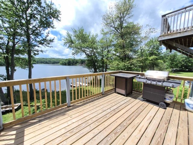 2484 Hartford Avenue, Johnston, RI 02919