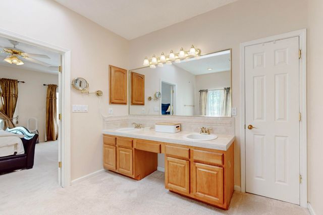 4104 Killington Road NW, Albuquerque, NM 87114