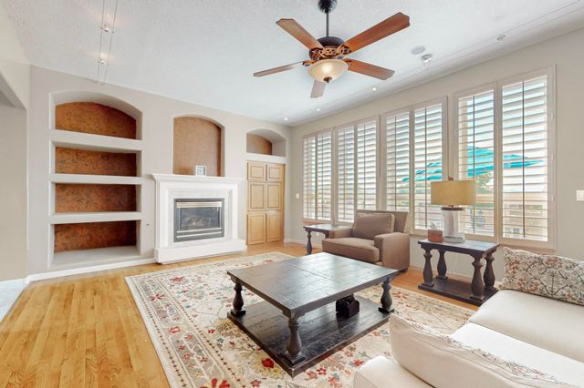 4104 Killington Road NW, Albuquerque, NM 87114