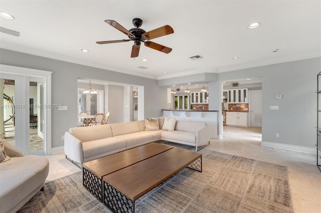 11 E Rivo Alto Drive, Miami Beach, FL 33139