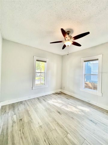 111 W AMELIA AVENUE, Tampa, FL 33602