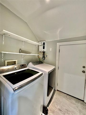 111 W AMELIA AVENUE, Tampa, FL 33602