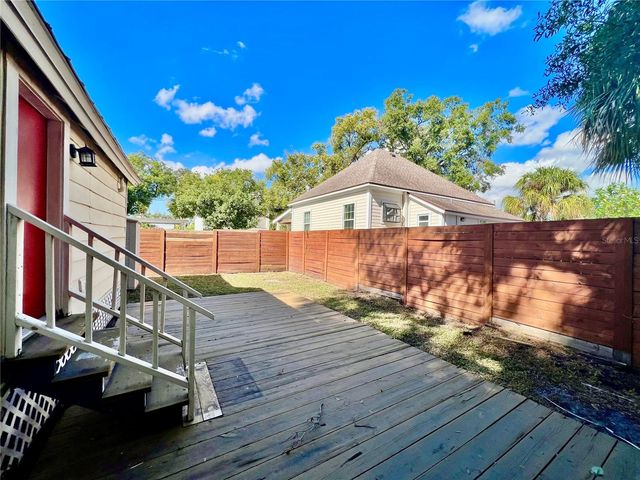 111 W AMELIA AVENUE, Tampa, FL 33602