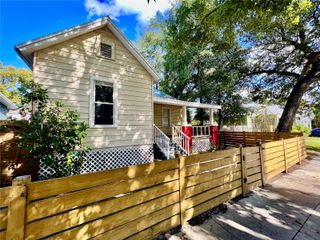 111 W AMELIA AVENUE, Tampa, FL 33602
