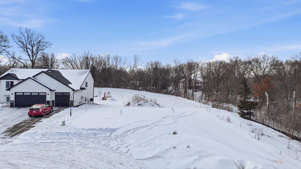 714 114th Court NE, Blaine, MN 55434