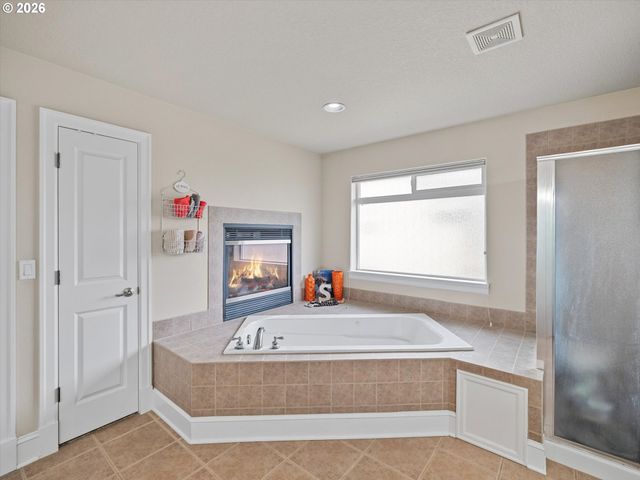 10818 Sw BROWN St, Tualatin, OR 97062