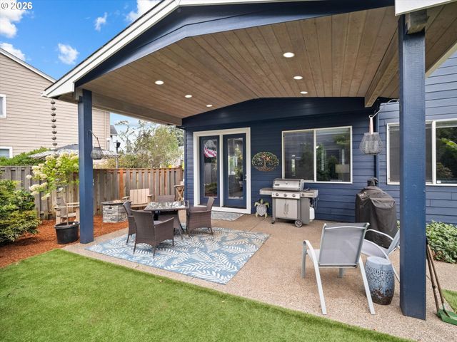 10818 Sw BROWN St, Tualatin, OR 97062