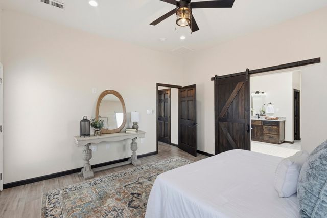 39 Monterey Road, Santa Fe, NM 87508