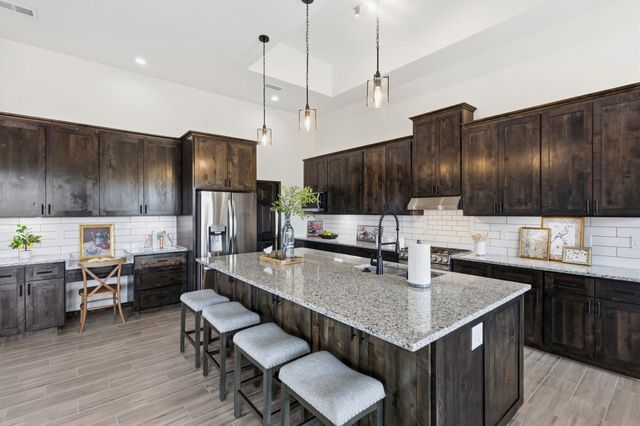 39 Monterey Road, Santa Fe, NM 87508