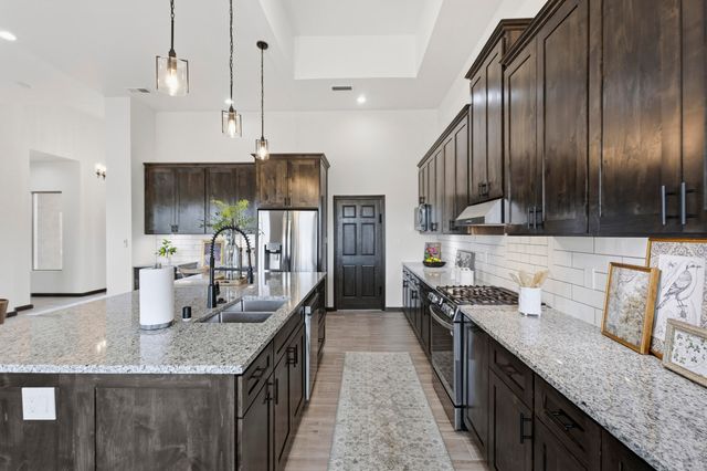 39 Monterey Road, Santa Fe, NM 87508