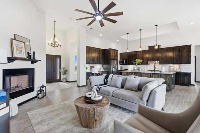 39 Monterey Road, Santa Fe, NM 87508