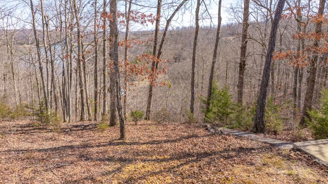 642 N Shore Drive, Monticello, KY 42633