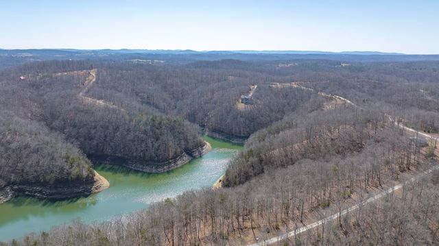 642 N Shore Drive, Monticello, KY 42633