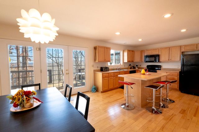 642 N Shore Drive, Monticello, KY 42633