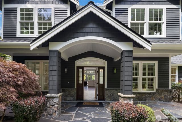 26218 SE Old Black Nugget Road, Issaquah, WA 98029