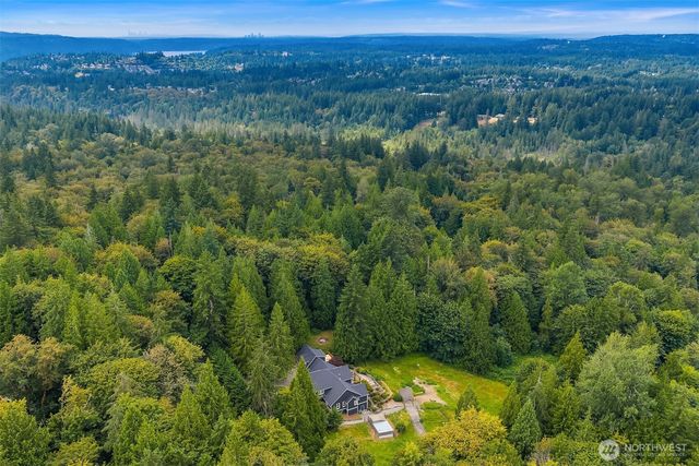 26218 SE Old Black Nugget Road, Issaquah, WA 98029