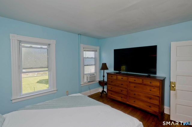 81 Lincoln Street, Enfield, CT 06082