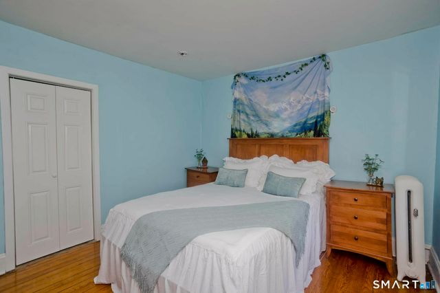 81 Lincoln Street, Enfield, CT 06082