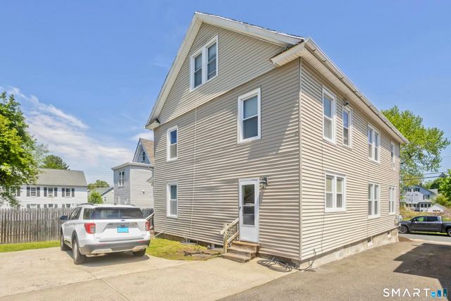 81 Lincoln Street, Enfield, CT 06082