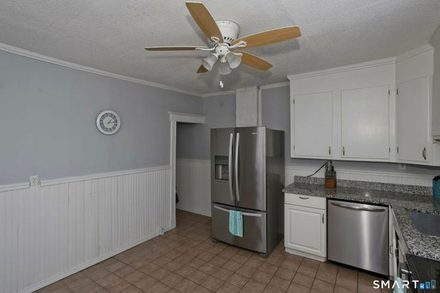 81 Lincoln Street, Enfield, CT 06082
