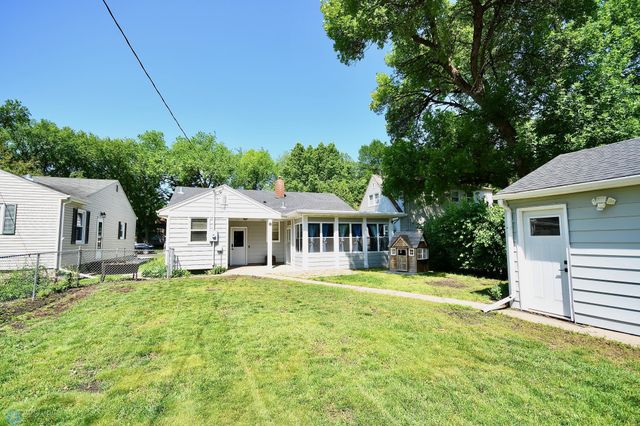 1253 3rd Street N, Fargo, ND 58102