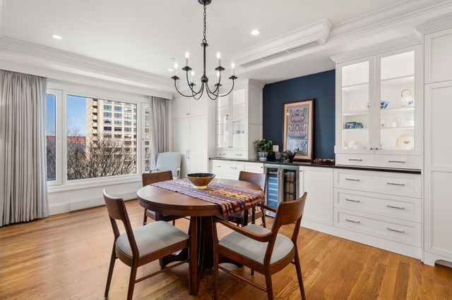 20 Rowes Wharf 701, Boston, MA 02110