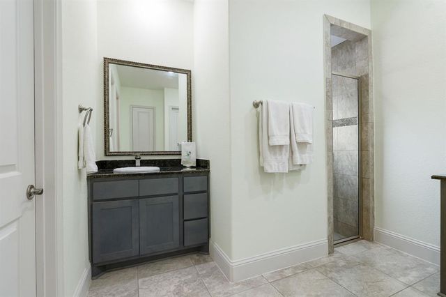 114 Pacific Grove Drive, Montgomery, TX 77316