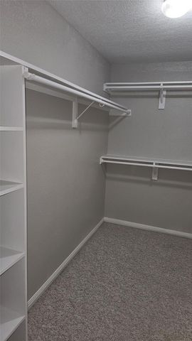 16 Brenda LN, Round Rock, TX 78665