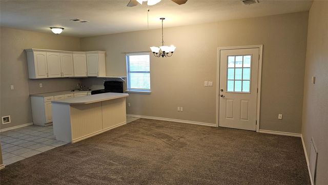 16 Brenda LN, Round Rock, TX 78665