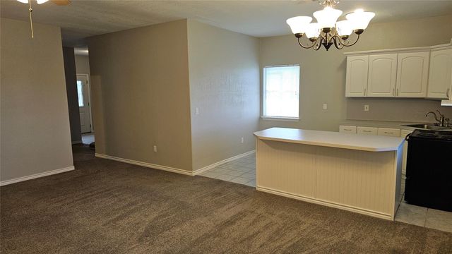 16 Brenda LN, Round Rock, TX 78665