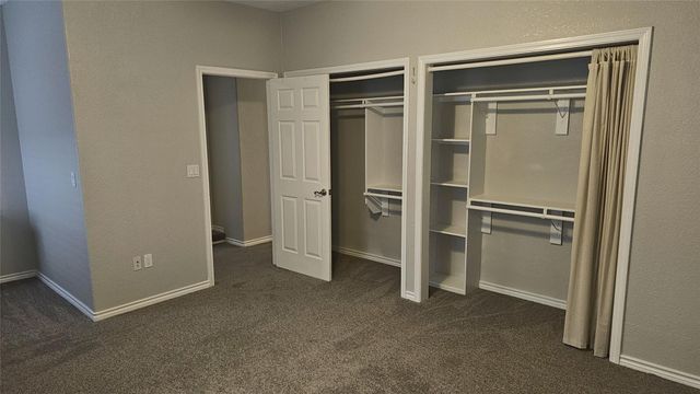 16 Brenda LN, Round Rock, TX 78665