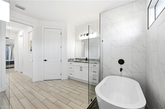 2608 SW 26th TER, Cape Coral, FL 33914