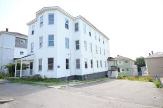 82 Fox 2, Worcester, MA 01604