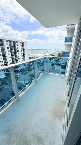 7501 E Treasure Dr 8B, North Bay Village, FL 33141