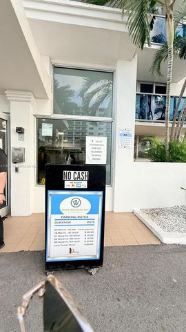 7501 E Treasure Dr 8B, North Bay Village, FL 33141