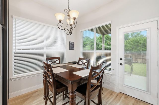 1270 Bonham Parkway, Lantana, TX 76226