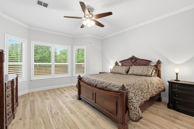 1270 Bonham Parkway, Lantana, TX 76226