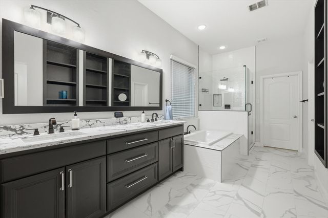 1270 Bonham Parkway, Lantana, TX 76226