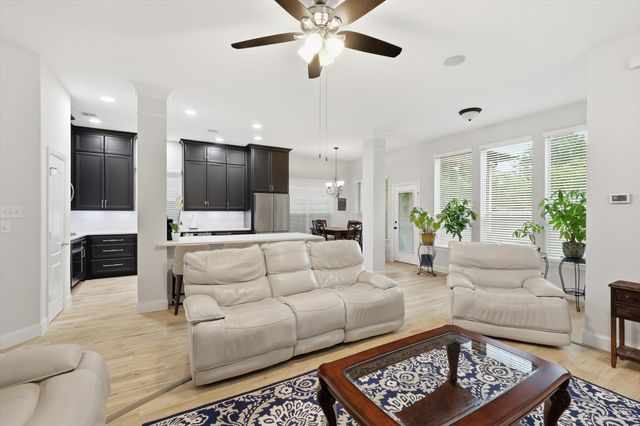 1270 Bonham Parkway, Lantana, TX 76226