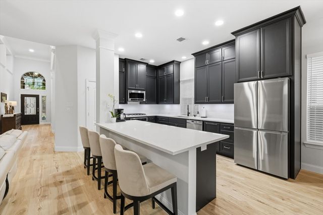 1270 Bonham Parkway, Lantana, TX 76226