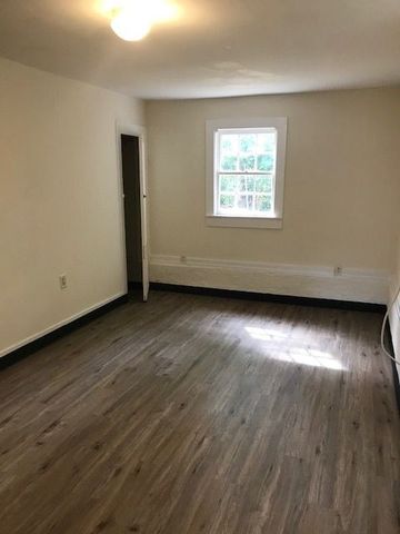 911 Leaf Ave, Murfreesboro, TN 37130