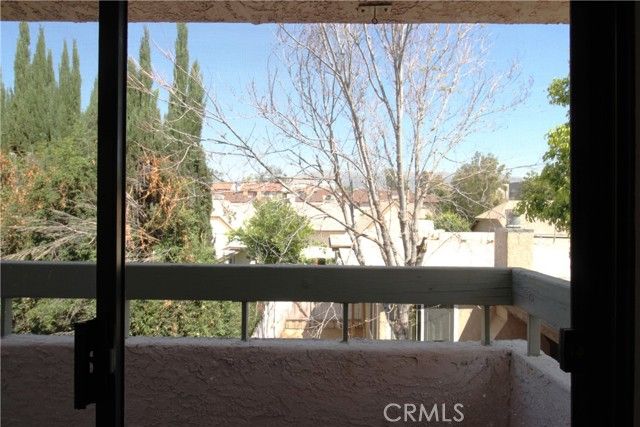 9906 Owensmouth 12, Chatsworth (los Angeles), CA 91311