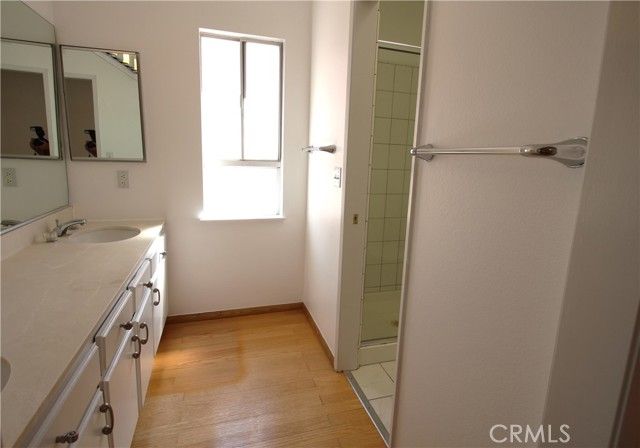 9906 Owensmouth 12, Chatsworth (los Angeles), CA 91311