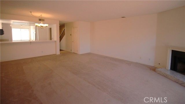 9906 Owensmouth 12, Chatsworth (los Angeles), CA 91311