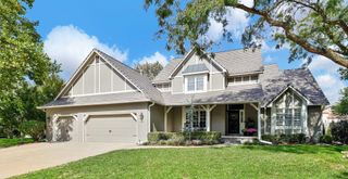 914 N Gatewood Ct, Wichita, KS 67206