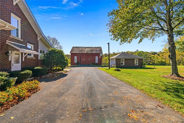 3475 Darlington Rd, Darlngtn Twp, PA 16115
