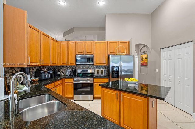 13831 NW 16th Street, Pembroke Pines, FL 33028